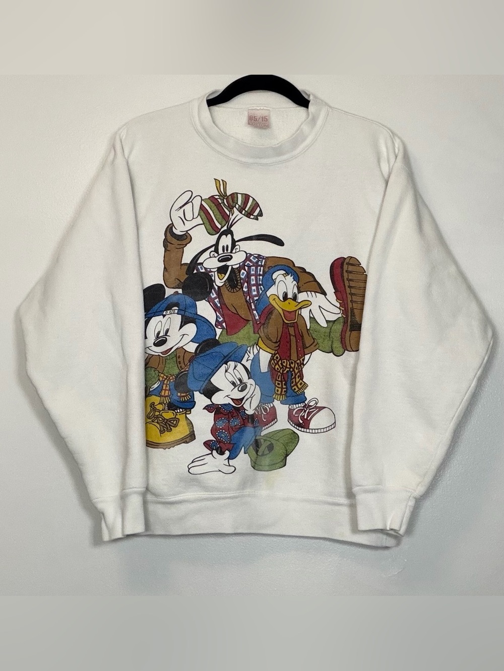 Vintage White Disney Character Crewneck Sweatshirt with Multicolor Graphic